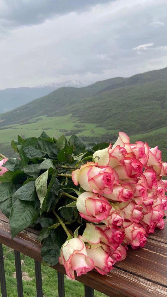 Integrated Process Structure workshop space where corporate flower arrangements are designed and prepared for business delivery